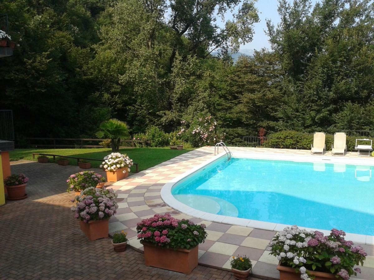 Relax Vista Lago Villanuova sul clisi Extérieur photo